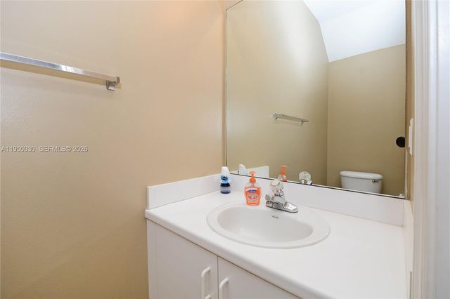 3740 San Simeon Cir 3740, Weston, FL 33331