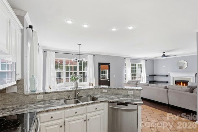 12101 Carolina Oak Circle, Charlotte, NC 28273