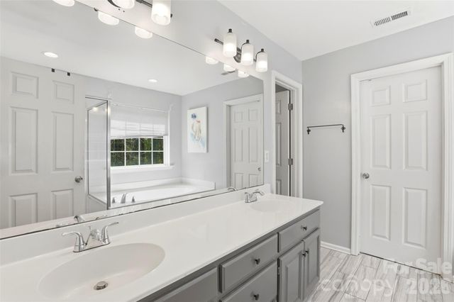 12101 Carolina Oak Circle, Charlotte, NC 28273