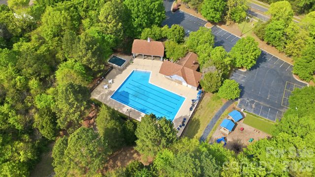 12101 Carolina Oak Circle, Charlotte, NC 28273