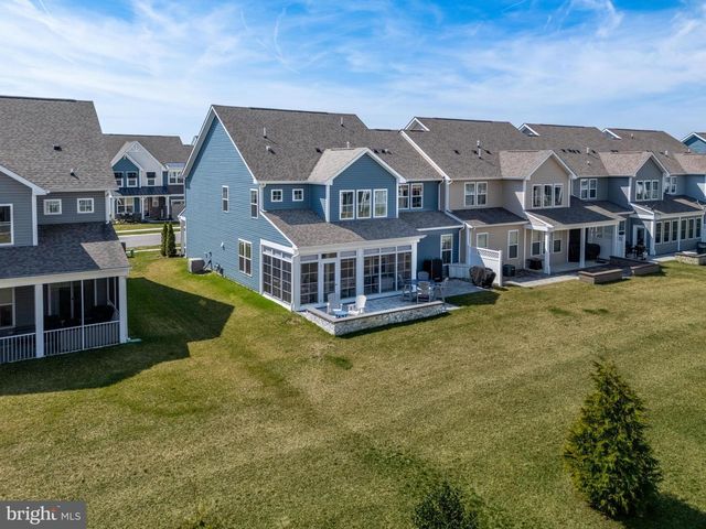 37033 BARRINGTON PKWY, Millville, DE 19967