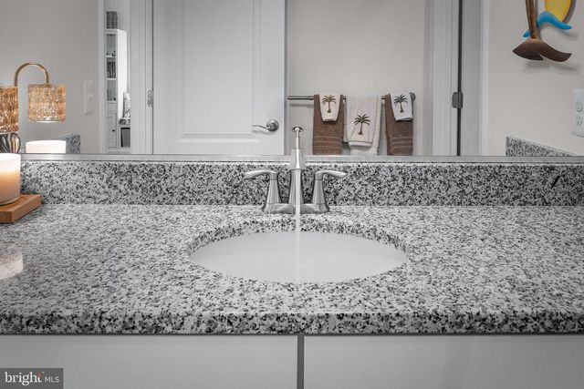 37033 BARRINGTON PKWY, Millville, DE 19967