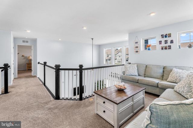 37033 BARRINGTON PKWY, Millville, DE 19967