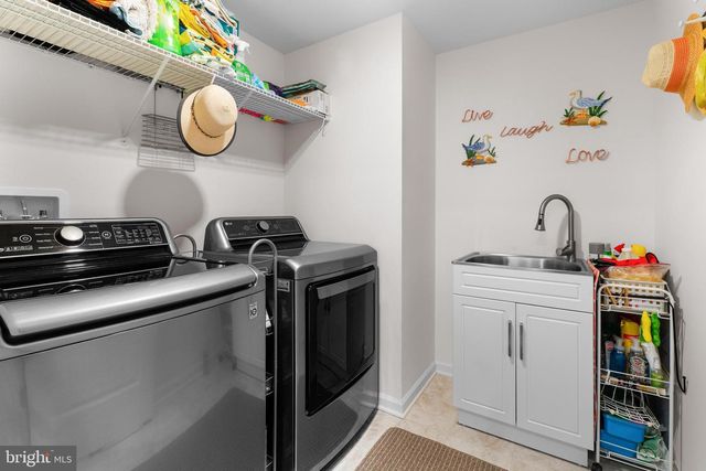 37033 BARRINGTON PKWY, Millville, DE 19967