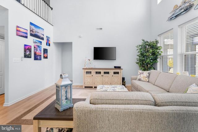 37033 BARRINGTON PKWY, Millville, DE 19967