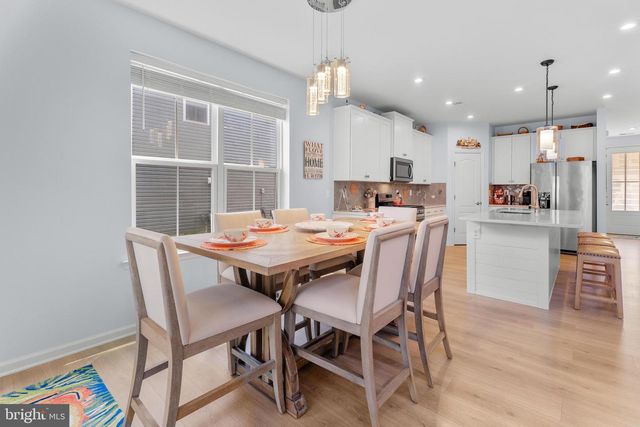 37033 BARRINGTON PKWY, Millville, DE 19967