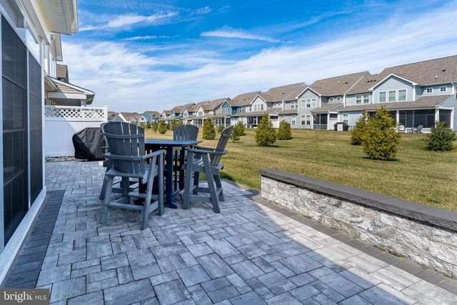 37033 BARRINGTON PKWY, Millville, DE 19967