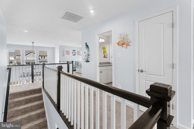 37033 BARRINGTON PKWY, Millville, DE 19967