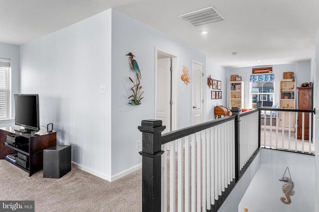 37033 BARRINGTON PKWY, Millville, DE 19967