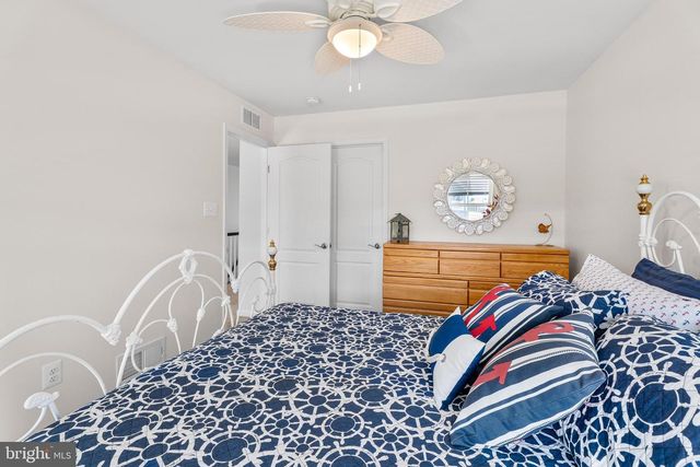 37033 BARRINGTON PKWY, Millville, DE 19967