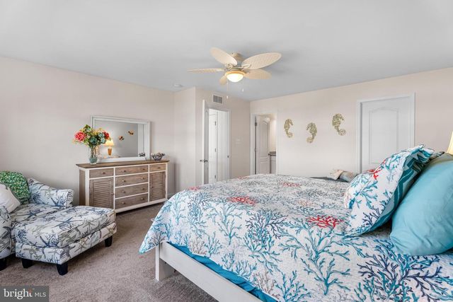 37033 BARRINGTON PKWY, Millville, DE 19967