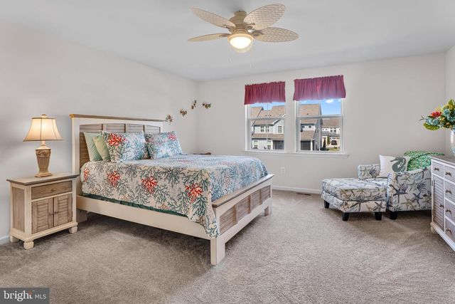 37033 BARRINGTON PKWY, Millville, DE 19967