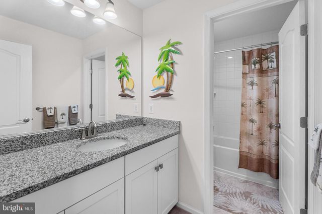 37033 BARRINGTON PKWY, Millville, DE 19967