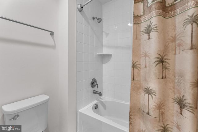 37033 BARRINGTON PKWY, Millville, DE 19967