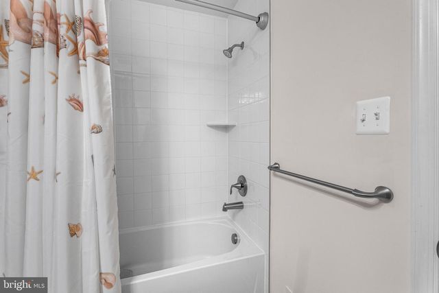 37033 BARRINGTON PKWY, Millville, DE 19967