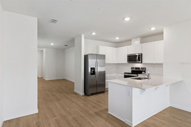 1372 GRAND FLORA LANE, Sanford, FL 32773