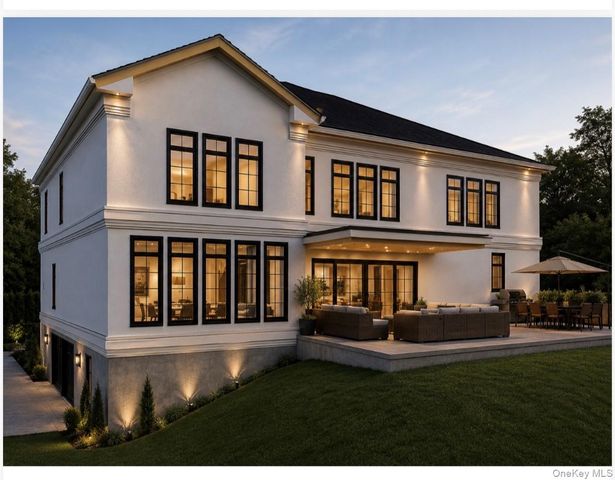 14 Wilmington Drive, Melville, NY 11747