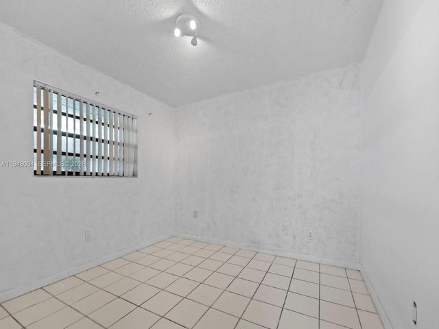 25410 SW 127 Ave, Homestead, FL 33032