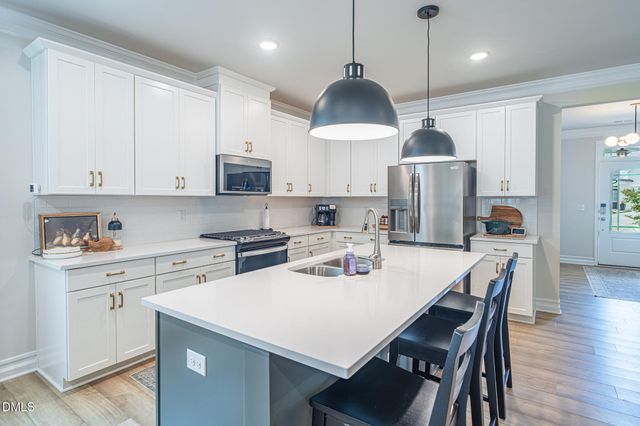 1112 Quindell Drive, Holly Springs, NC 27540