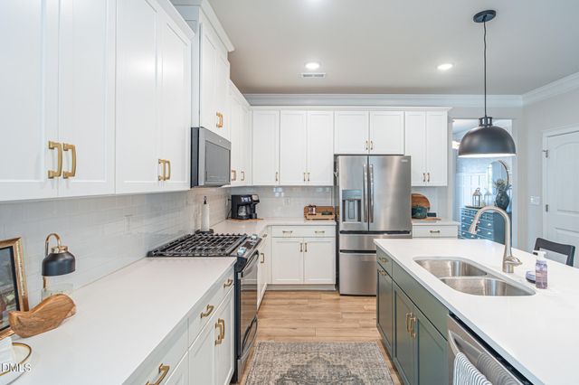 1112 Quindell Drive, Holly Springs, NC 27540