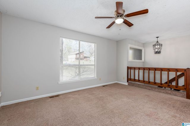 3211 EDENBURG DRIVE, Hueytown, AL 35023