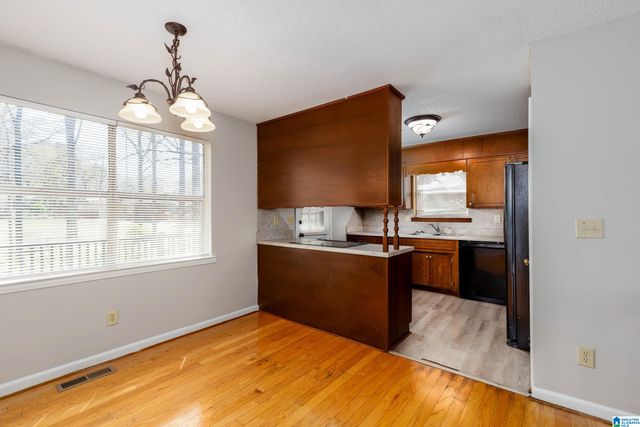 3211 EDENBURG DRIVE, Hueytown, AL 35023