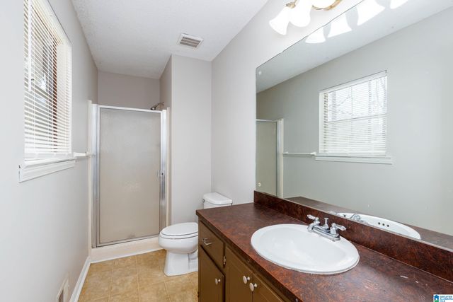 3211 EDENBURG DRIVE, Hueytown, AL 35023