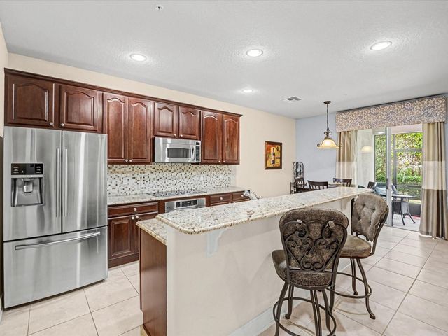 1405 LISBON COURT, Davenport, FL 33896