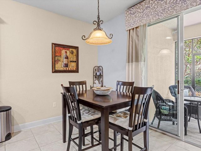 1405 LISBON COURT, Davenport, FL 33896