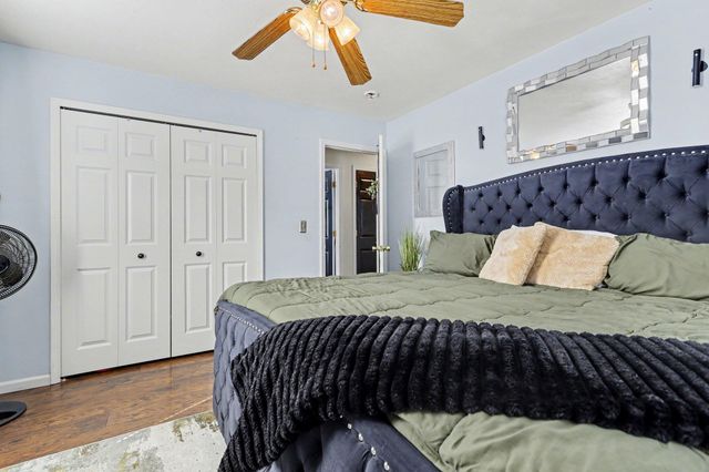 2117 Lakewood Drive, Kalamazoo Twp, MI 49048