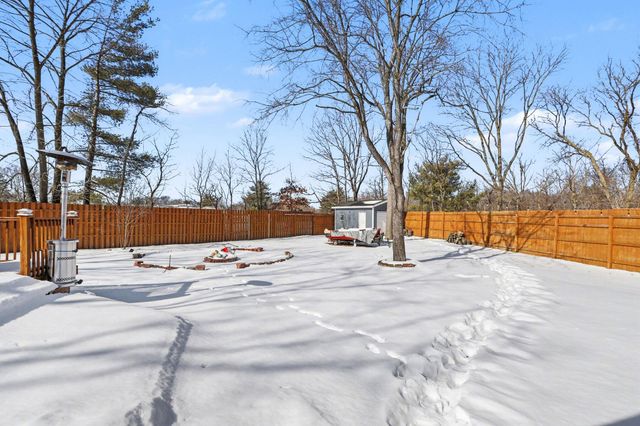 2117 Lakewood Drive, Kalamazoo Twp, MI 49048