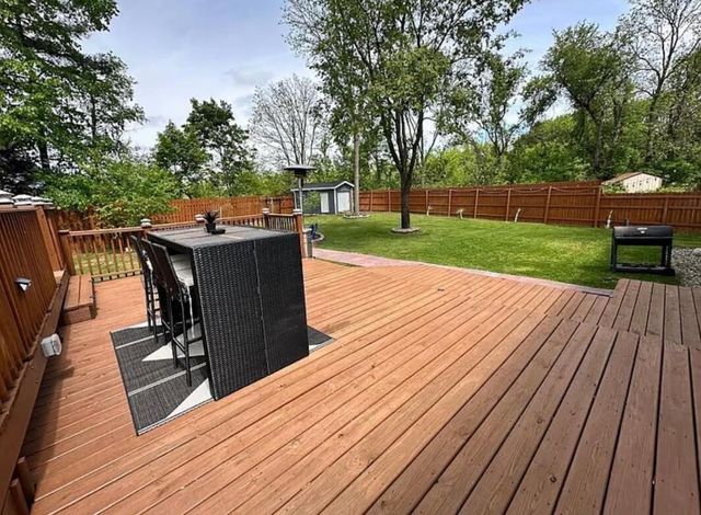 2117 Lakewood Drive, Kalamazoo Twp, MI 49048