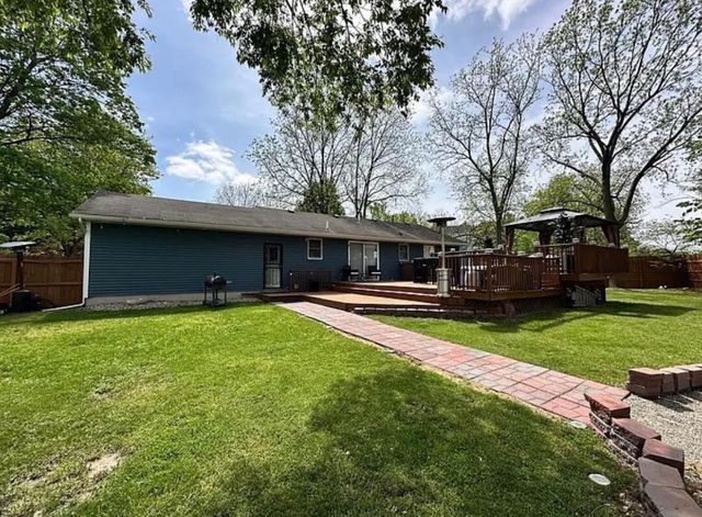 2117 Lakewood Drive, Kalamazoo Twp, MI 49048