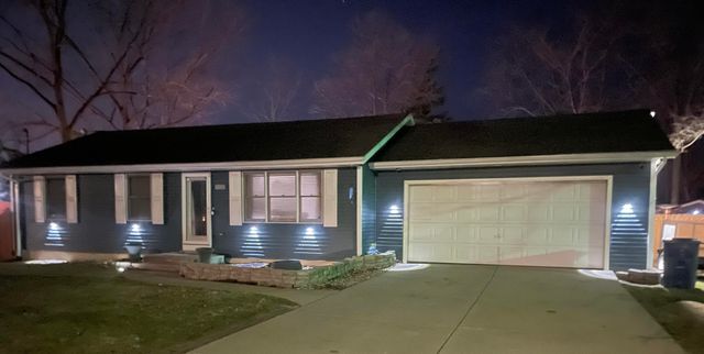 2117 Lakewood Drive, Kalamazoo Twp, MI 49048