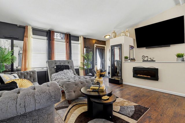 2117 Lakewood Drive, Kalamazoo Twp, MI 49048