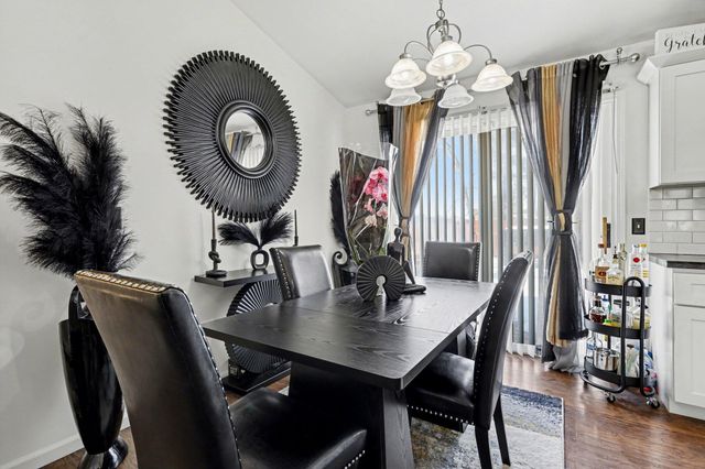 2117 Lakewood Drive, Kalamazoo Twp, MI 49048