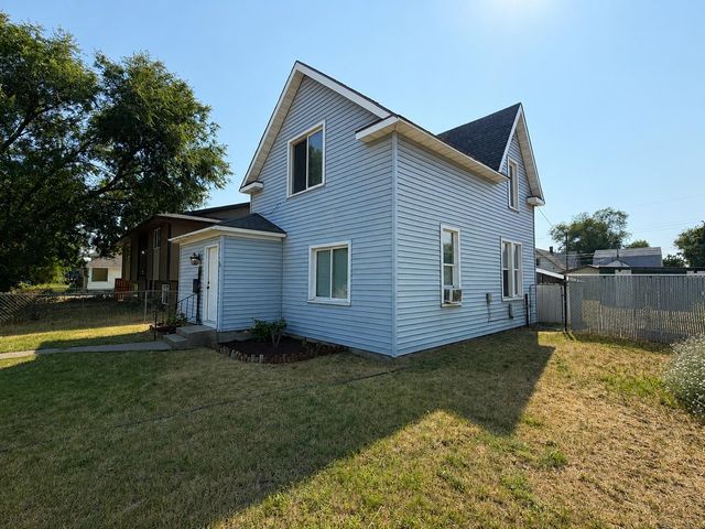 2523 N Nevada St, Spokane, WA 99207
