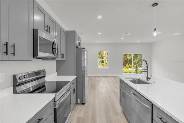 452 MARION OAKS DRIVE, Ocala, FL 34473