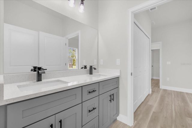 452 MARION OAKS DRIVE, Ocala, FL 34473