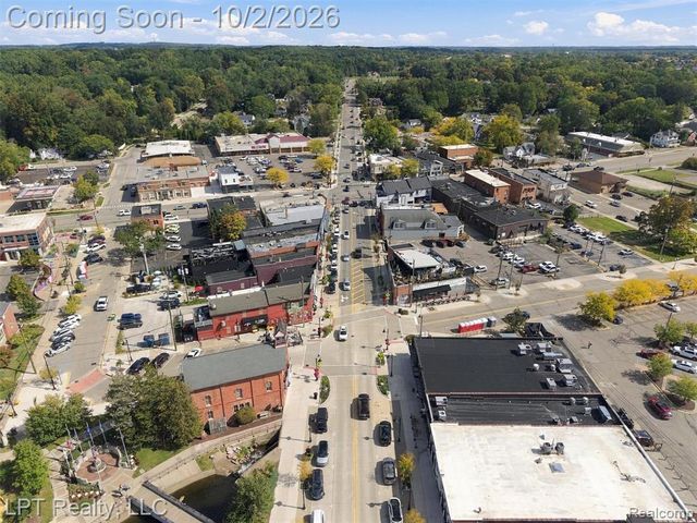 725 S 3rd Street, Brighton, MI 48116
