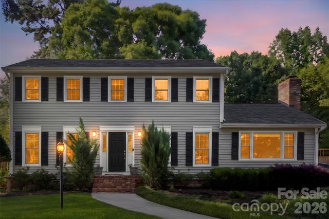 2106 Kings Drive, Gastonia, NC 28056