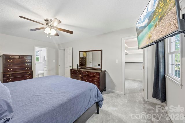 2106 Kings Drive, Gastonia, NC 28056