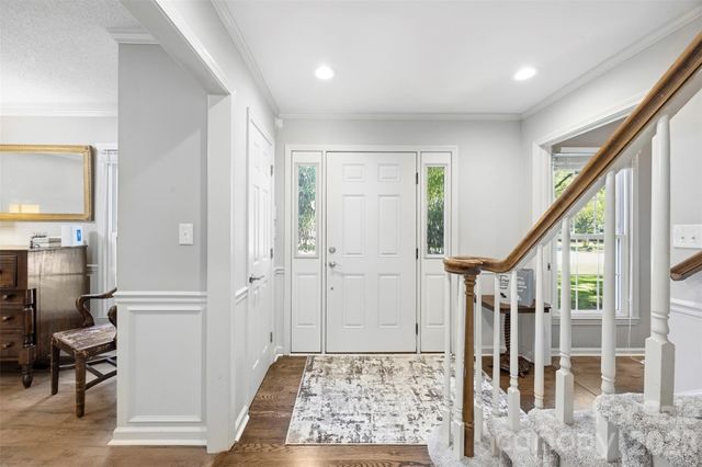 2106 Kings Drive, Gastonia, NC 28056