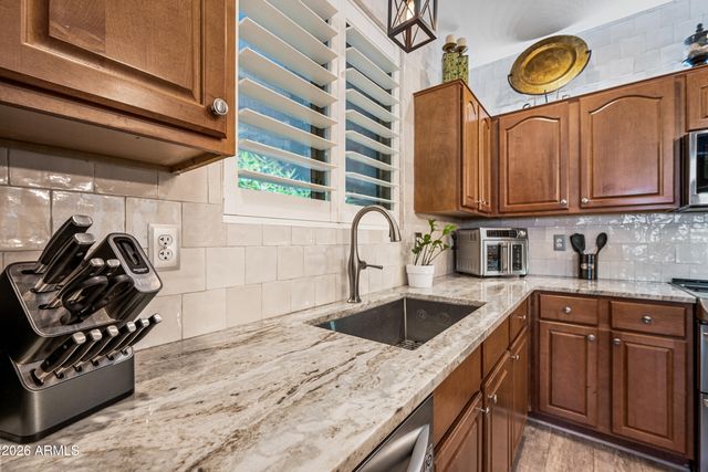 3886 E BAARS Avenue, Gilbert, AZ 85297