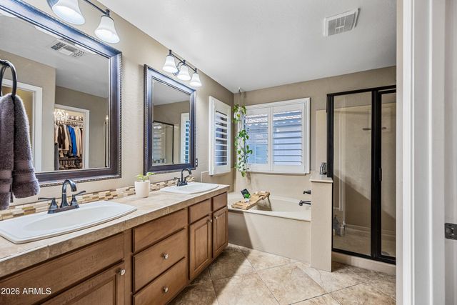 3886 E BAARS Avenue, Gilbert, AZ 85297