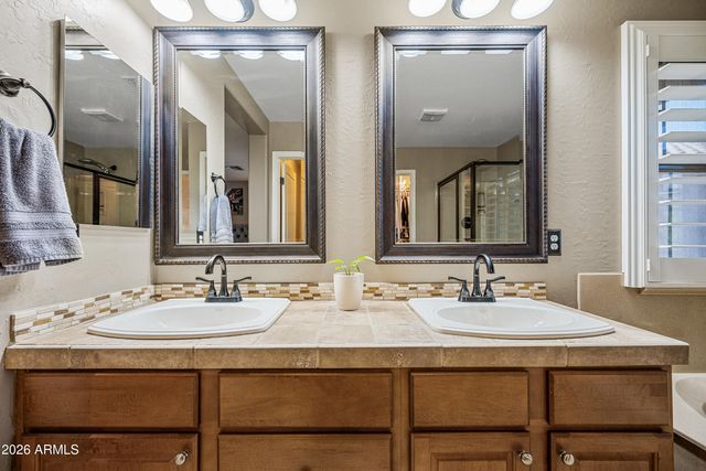 3886 E BAARS Avenue, Gilbert, AZ 85297