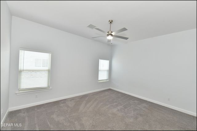 142 Ruth Trail, Sunland Park, NM 88008