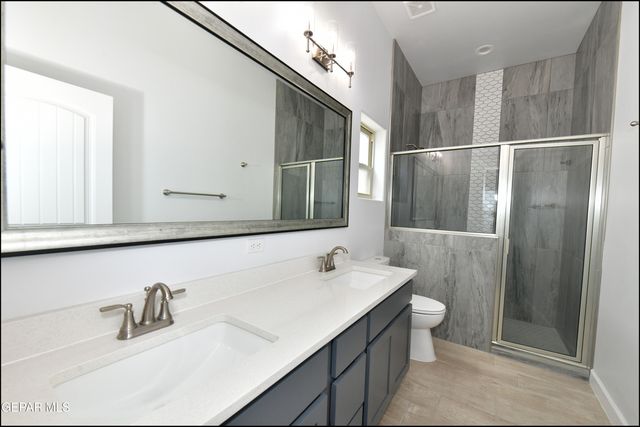 142 Ruth Trail, Sunland Park, NM 88008