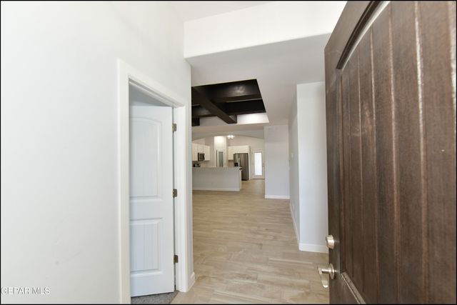 142 Ruth Trail, Sunland Park, NM 88008