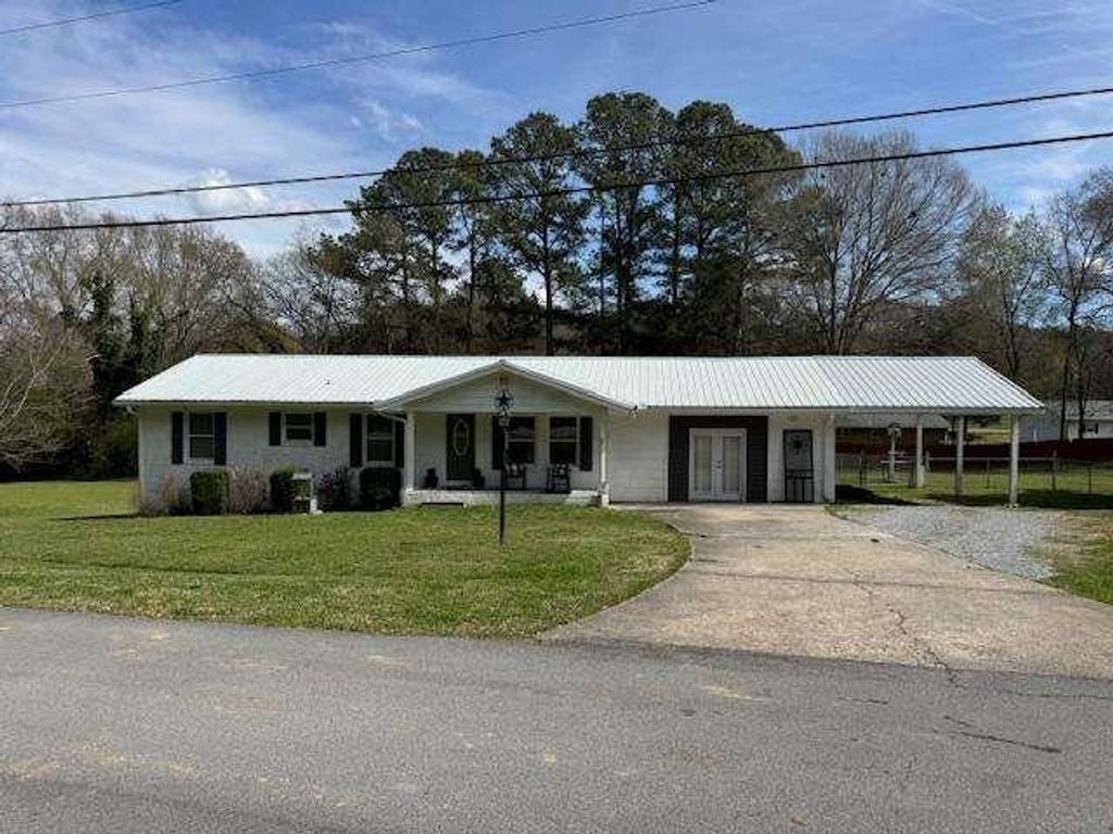 45 Plainview Street, Rockmart, GA 30153
